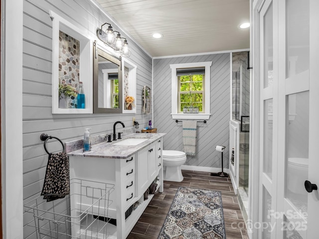 321 River Ridge Parkway, Rutherfordton, NC 28139 - full bath with toilet, vanity, baseboards, wood finished floors, and recessed lighting