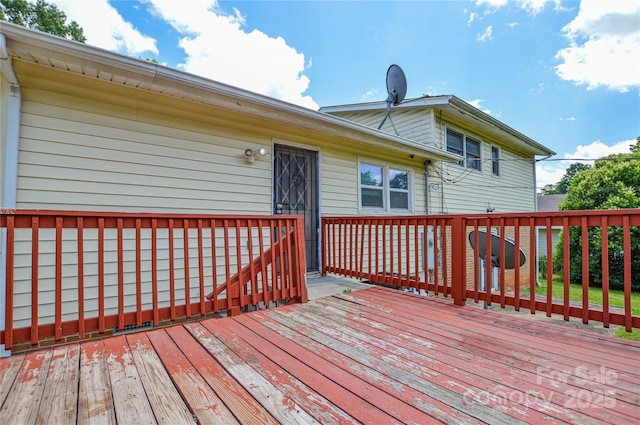 923 Yuma St, Charlotte, NC 28213 - view of wooden deck