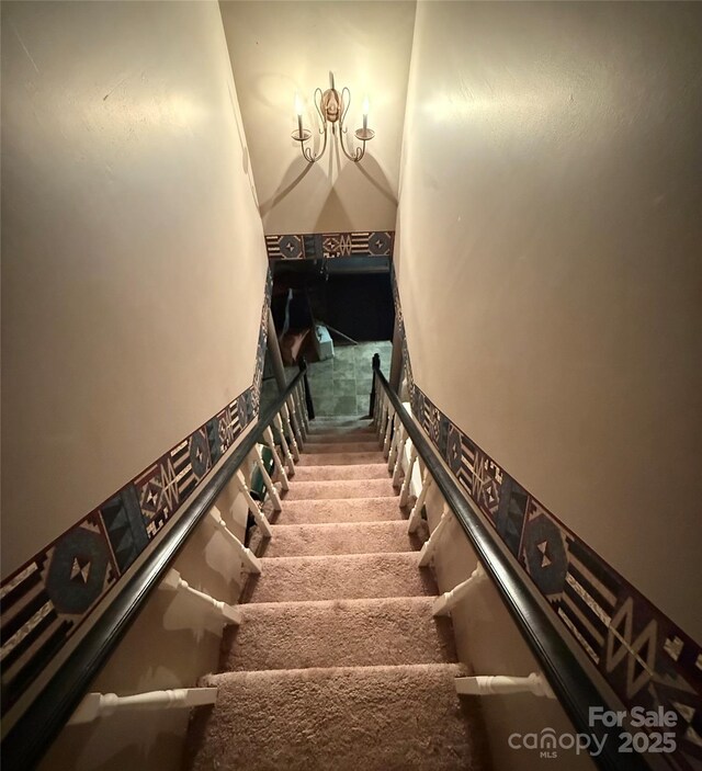 5198 Wright Dr, Hickory, NC 28602 - view of staircase