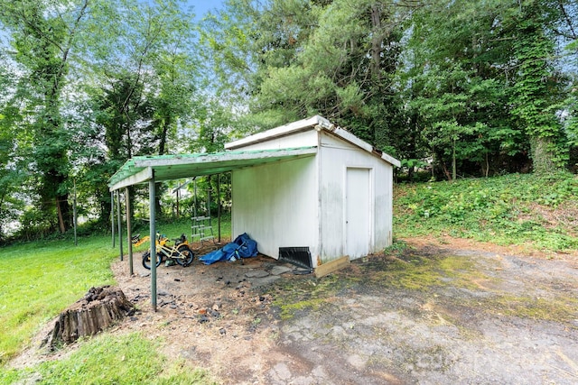 1211 11th St NW, Hickory, NC 28601 - view of outbuilding