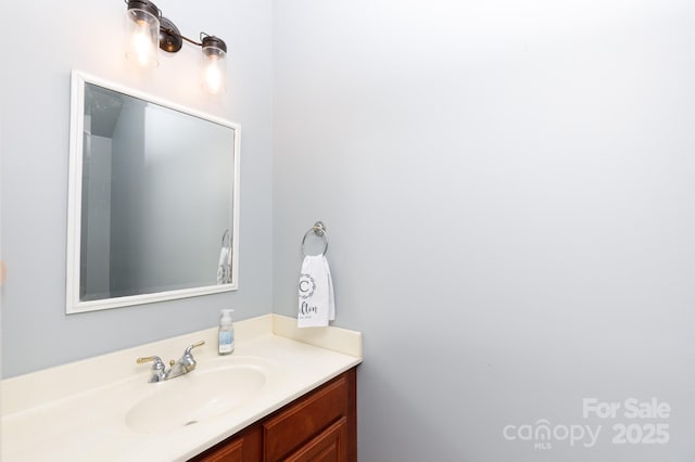 556 Knighton Hill Rd, Rock Hill, SC 29732 - bathroom featuring vanity