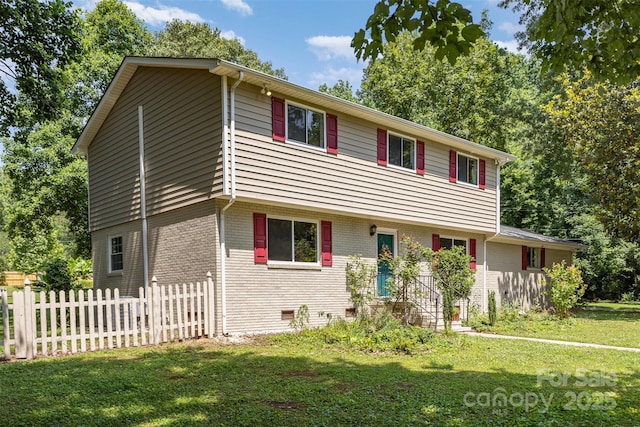 7015 Lavern St, Charlotte, NC 28215 - colonial home with brick siding