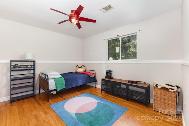 7015 Lavern St, Charlotte, NC 28215 - bedroom with wood finished floors and baseboards