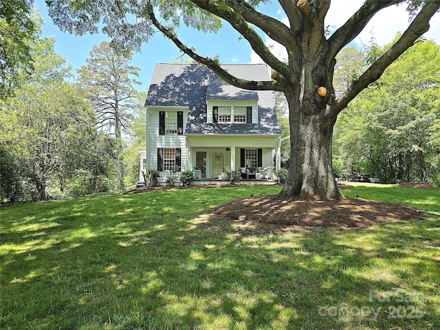 1051 14th Avenue Dr NW, Hickory, NC 28601 - view of front facade with a front lawn and covered porch