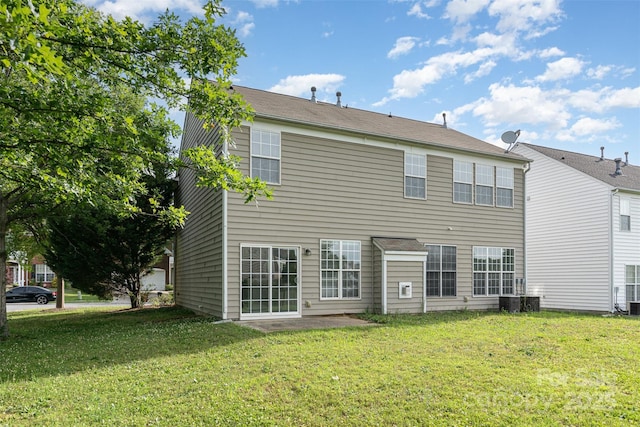 2013 Arbor Crest Ct, Charlotte, NC 28262 - rear view of property with a yard