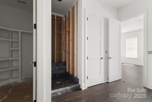 6782 Kingfisher Ct, Denver, NC 28037 - hall with wood finished floors