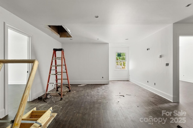 6782 Kingfisher Ct, Denver, NC 28037 - empty room featuring wood-type flooring and baseboards