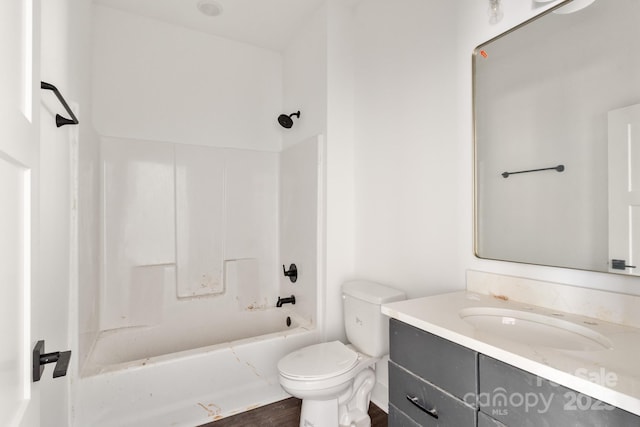 6782 Kingfisher Ct, Denver, NC 28037 - bathroom with vanity, shower / bath combination, and wood finished floors