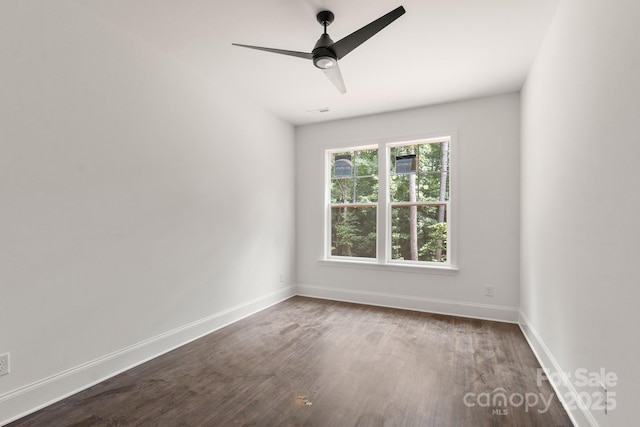 6782 Kingfisher Ct, Denver, NC 28037 - empty room with wood finished floors and ceiling fan