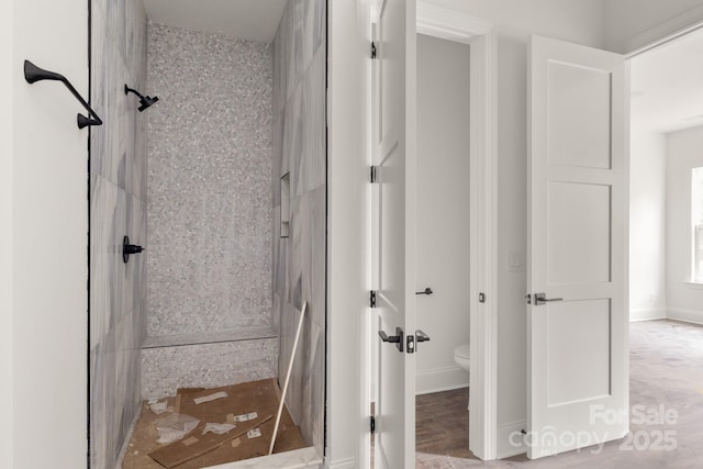 6782 Kingfisher Ct, Denver, NC 28037 - bathroom with tiled shower and toilet