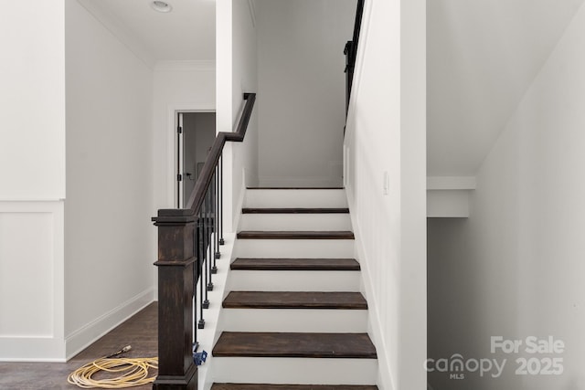 6782 Kingfisher Ct, Denver, NC 28037 - stairs with baseboards and crown molding