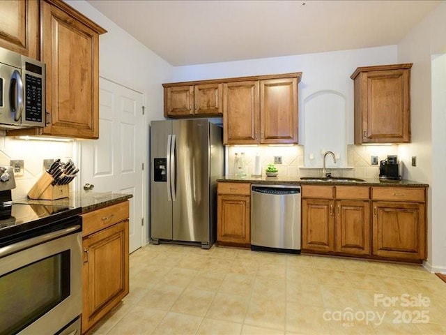 11530 Costigan Ln, Charlotte, NC 28277 - photo 8