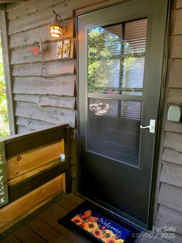 37 Sassafras Ln, Maggie Valley, NC 28751 - entryway featuring hardwood / wood-style flooring