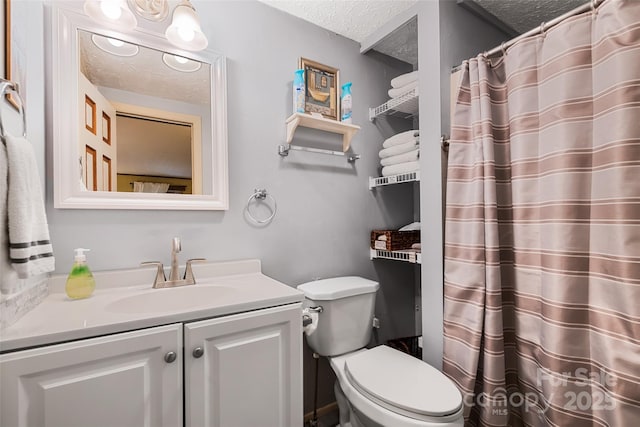 37 Sassafras Ln, Maggie Valley, NC 28751 - full bathroom with a textured ceiling, vanity, and curtained shower