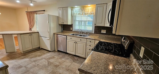 39 Ferncliff Dr, Asheville, NC 28805 - photo 8
