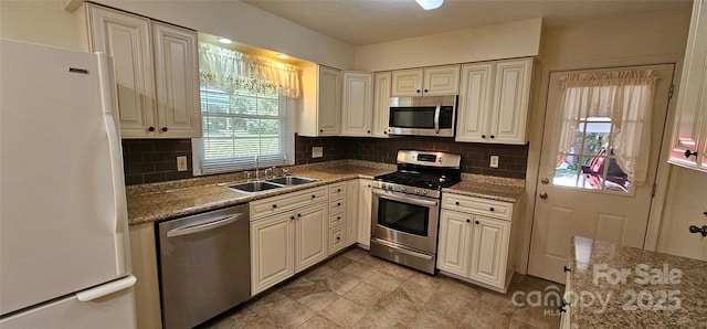 39 Ferncliff Dr, Asheville, NC 28805 - photo 9