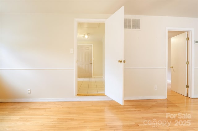 13 Rosscraggon Dr, Asheville, NC 28803 - spare room with wood-type flooring