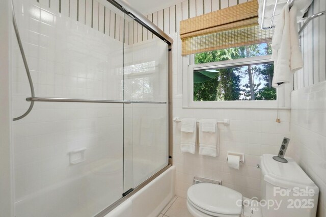 308 Odell St, Kannapolis, NC 28083 - bathroom featuring toilet and enclosed tub / shower combo