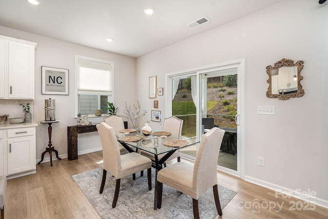 16018 River Tree Ln, Charlotte, NC 28278 - dining room featuring light wood-type flooring, baseboards, and recessed lighting