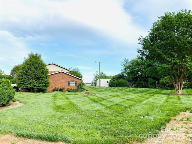 1515 Fairway Acres Rd, Lenoir, NC 28645 - view of green lawn