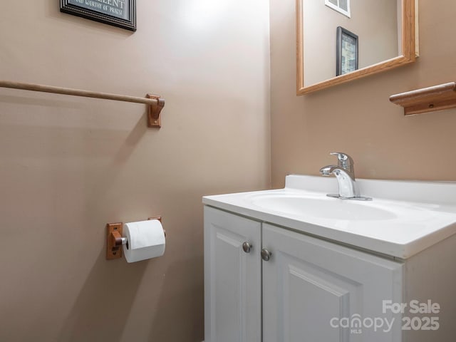5629 Ruth Dr, Charlotte, NC 28215 - bathroom with vanity