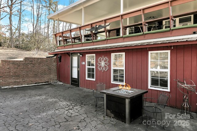 44 Tuttle Rd, Hendersonville, NC 28792 - photo 4