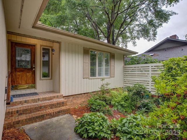 8 Sunrise Point Rd, Lake Wylie, SC 29710 - view of doorway to property