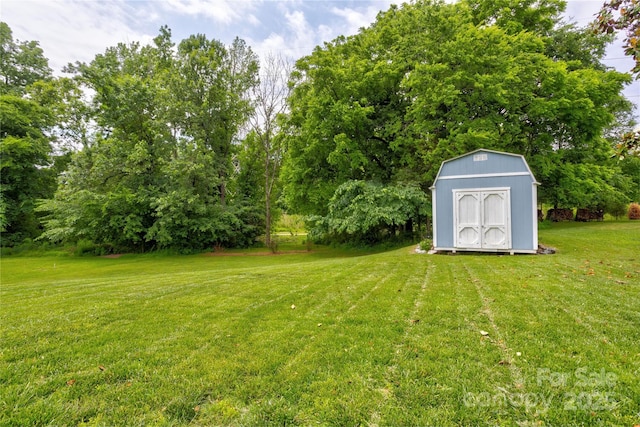 2024 Stonewyck Ave, Kannapolis, NC 28081 - view of green lawn featuring view of wooded area