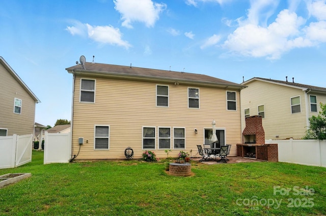 512 Nanny Point Dr, Monroe, NC 28110 - back of property with a patio area