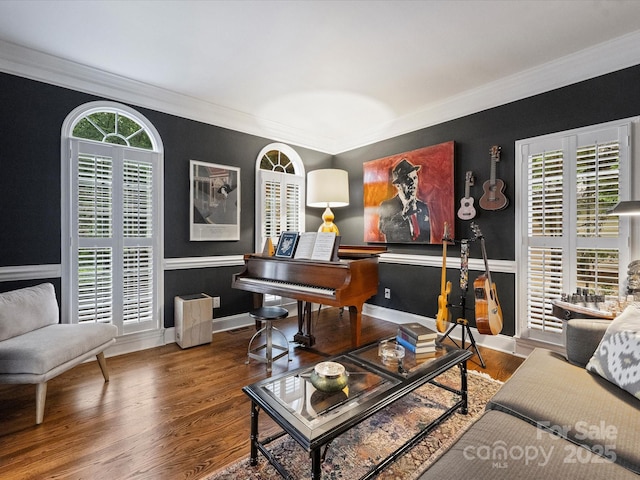 16308 Woolwine Rd, Charlotte, NC 28278 - living room featuring ornamental molding, wood finished floors, and baseboards