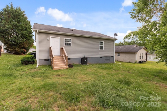 252 Sweet Bay Ln NW, Concord, NC 28027 - back of property featuring entry steps, central AC, a yard, and crawl space