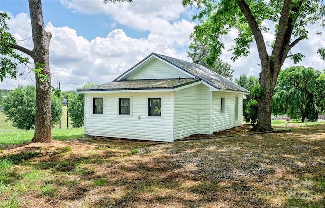 615 Irish Potato Rd, Concord, NC 28025 - view of side of home