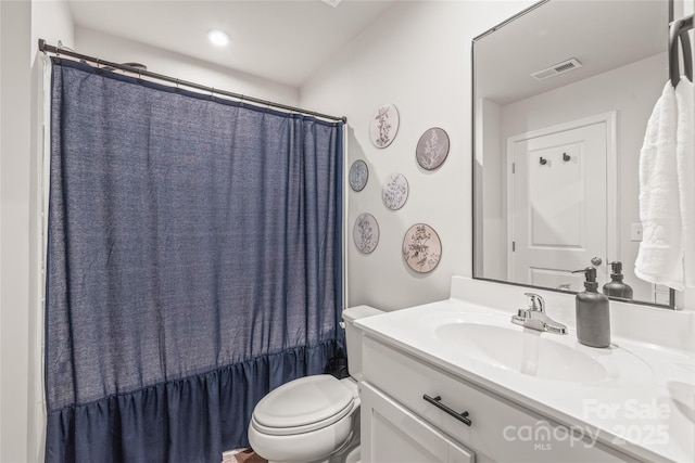 5023 Daybell St, Charlotte, NC 28214 - bathroom with toilet and vanity
