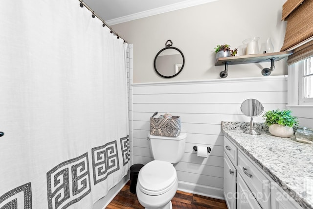 120 Labans Ln, Lincolnton, NC 28092 - bathroom featuring crown molding, wood finished floors, toilet, vanity, and wainscoting
