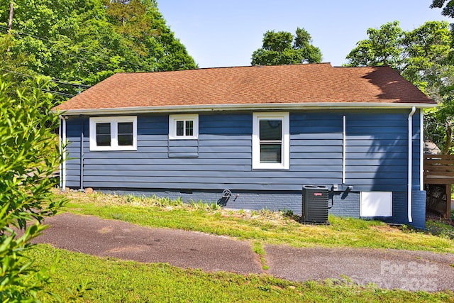 102 Lake Dr, Hickory, NC 28601 - rear view of property featuring central AC unit and crawl space