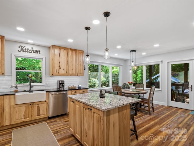 1493 Upper Browns Creek Rd, Burnsville, NC 28714 - kitchen with dishwasher, a sink, plenty of natural light, backsplash, and recessed lighting