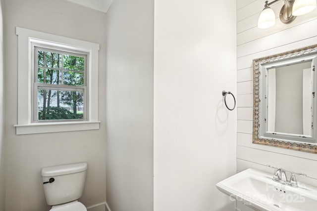8521 Aspen Ct, Charlotte, NC 28227 - bathroom with toilet and a sink