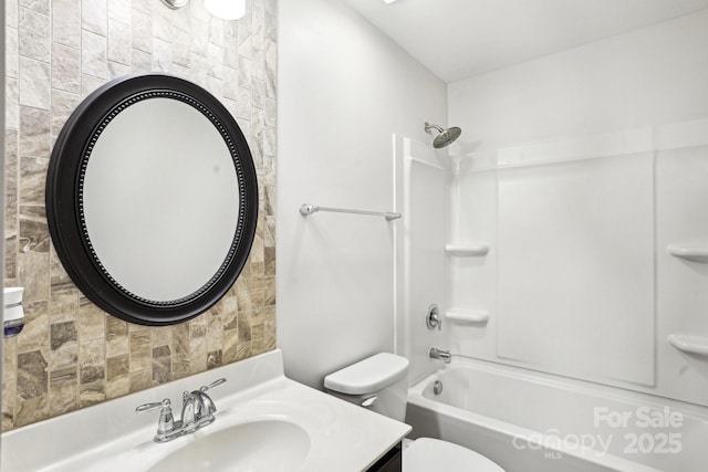 8521 Aspen Ct, Charlotte, NC 28227 - full bath featuring toilet, shower / bath combination, and vanity