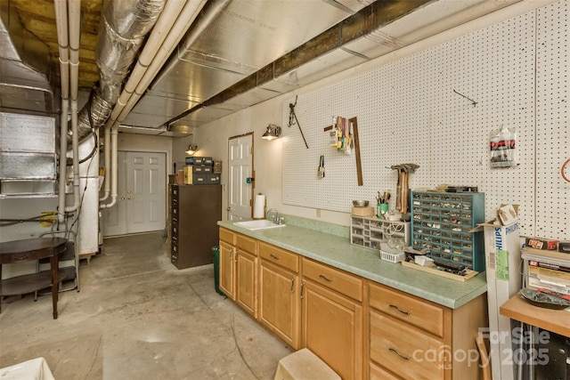 25 Windsong Dr, Fairview, NC 28730 - bar area featuring a sink, concrete floors, a workshop area, and heating unit