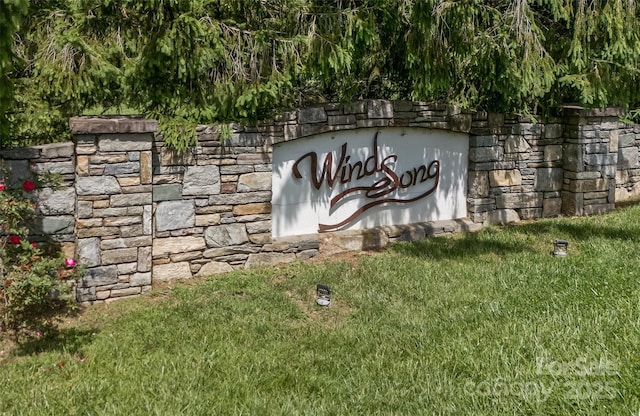 25 Windsong Dr, Fairview, NC 28730 - community sign with a yard