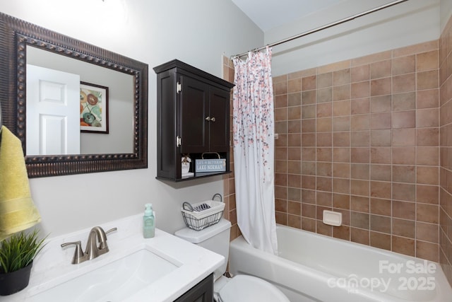 132 Parkside Ln, Mooresville, NC 28117 - full bath with vanity, toilet, and shower / bath combo with shower curtain