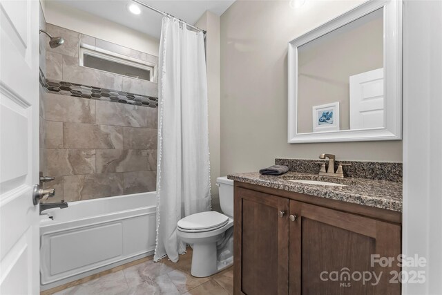 552 High Trail Dr, Nebo, NC 28761 - full bath with vanity, shower / tub combo, and recessed lighting