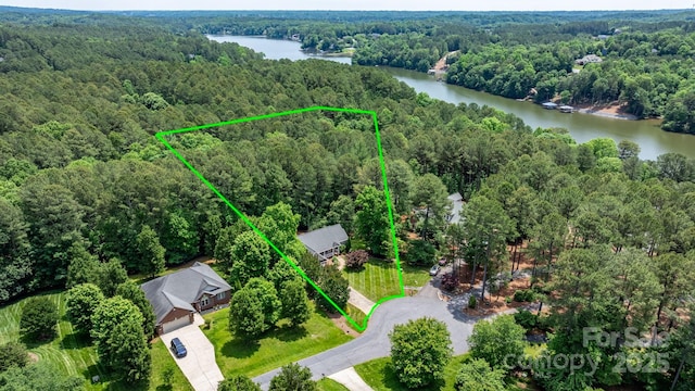 5362 Beacon Ridge Dr, Granite Falls, NC 28630 - aerial overview of property's location featuring a heavily wooded area, a nearby body of water, and property boundaries highlighted