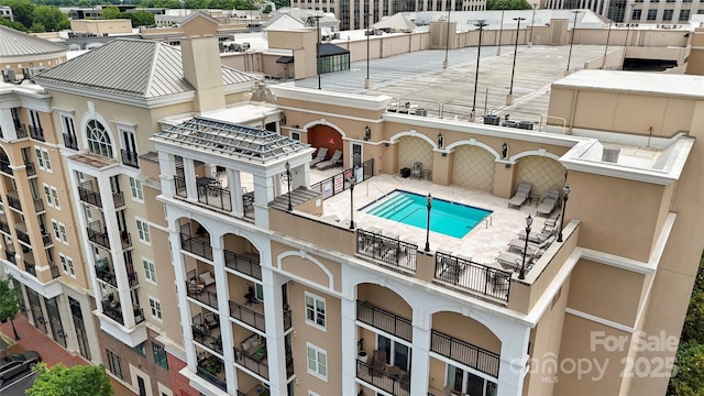 4620 Piedmont Row Dr Unit 308, Charlotte, NC 28210 - bird's eye view of a pool area