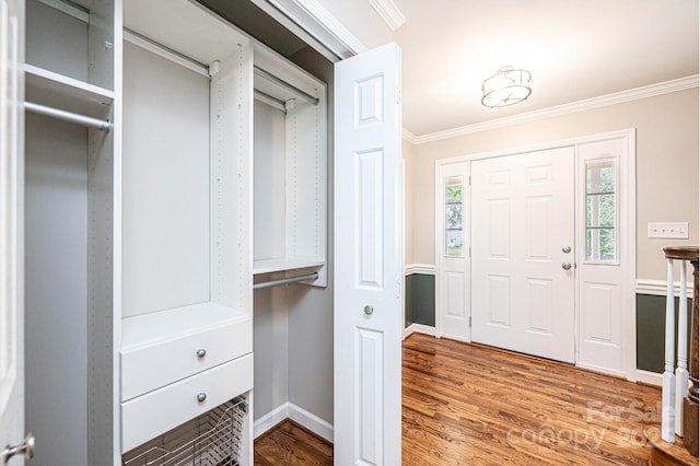 2728 Touchstone Cir, Newton, NC 28658 - entryway featuring ornamental molding, wood finished floors, and baseboards