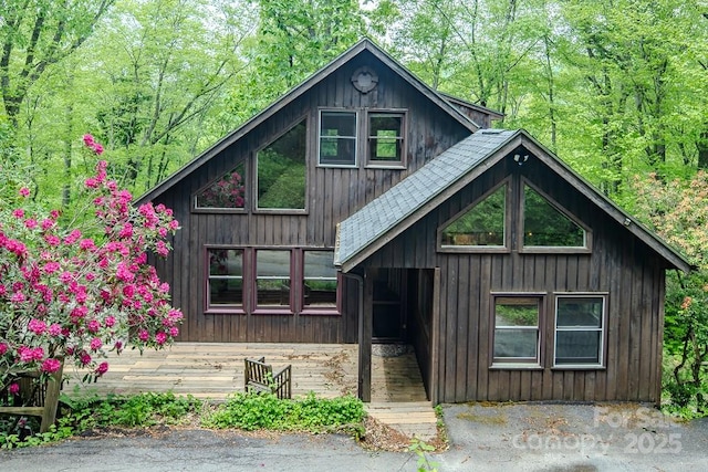 680 Timberlane Dr, Boone, NC 28607 - chalet / cabin featuring roof with shingles
