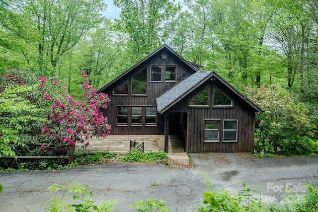 680 Timberlane Dr, Boone, NC 28607 - view of chalet / cabin