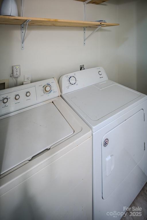 680 Timberlane Dr, Boone, NC 28607 - laundry room with separate washer and dryer