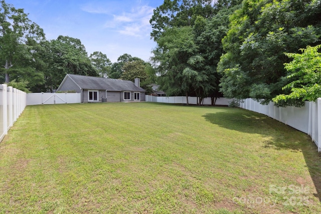 3807 Sweetgrass Ln, Charlotte, NC 28226 - view of yard