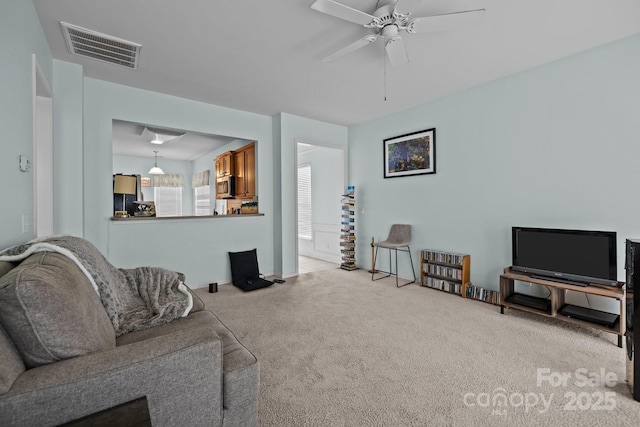 19157 Mallard Dr, Fort Mill, SC 29707 - carpeted living room featuring a ceiling fan